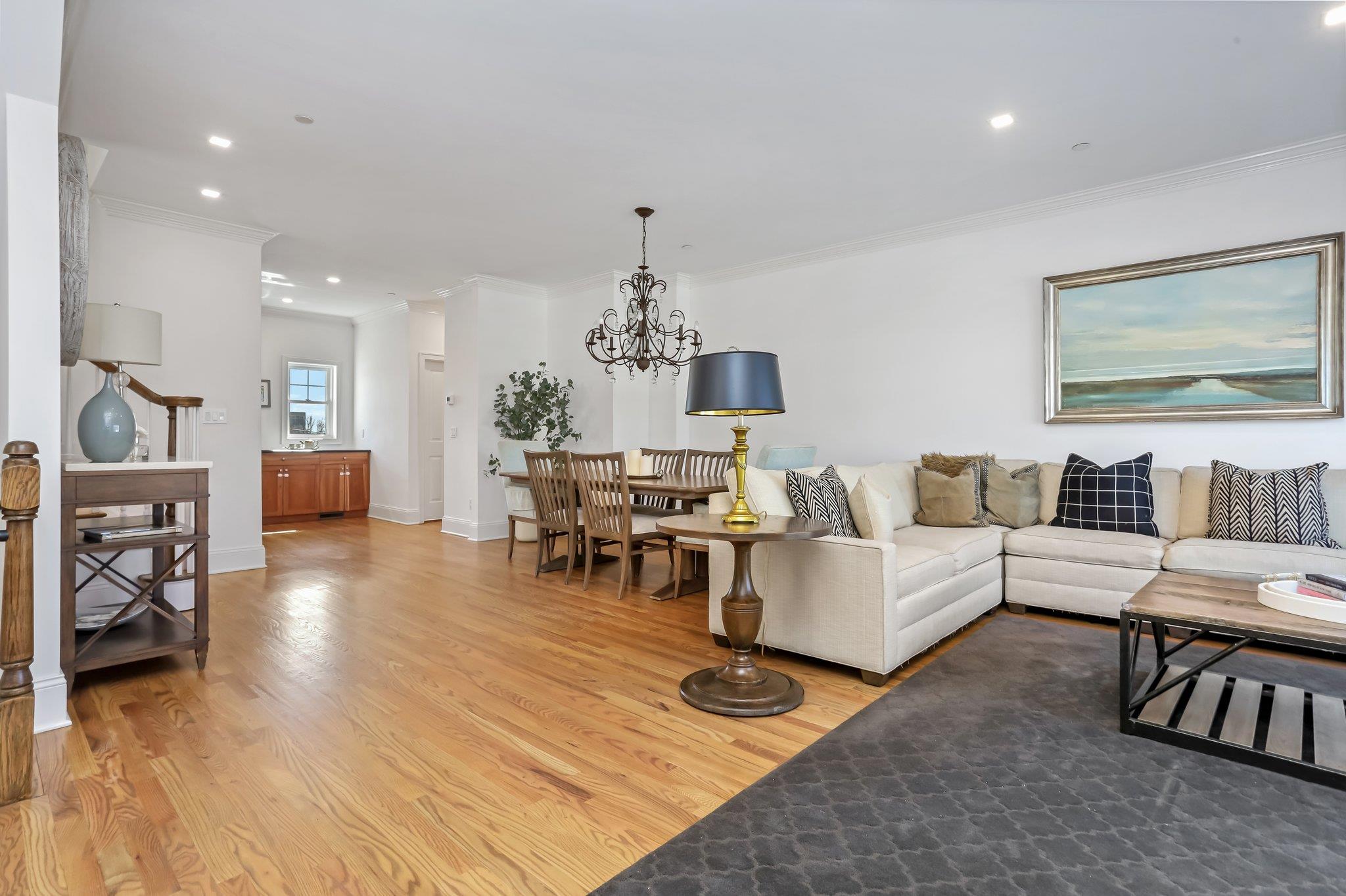 #5 photo, 80 Old Boston Post Road, New Rochelle , NY 10801