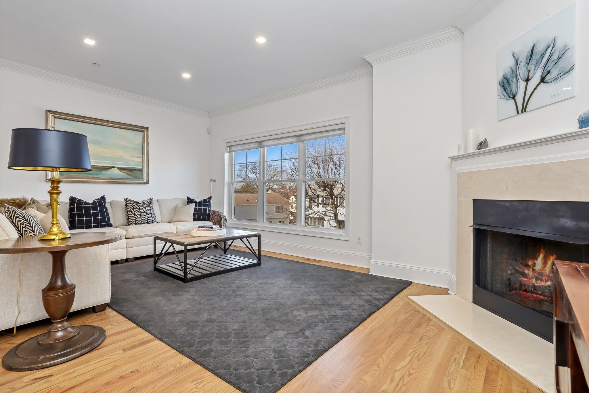 #6 photo, 80 Old Boston Post Road, New Rochelle , NY 10801