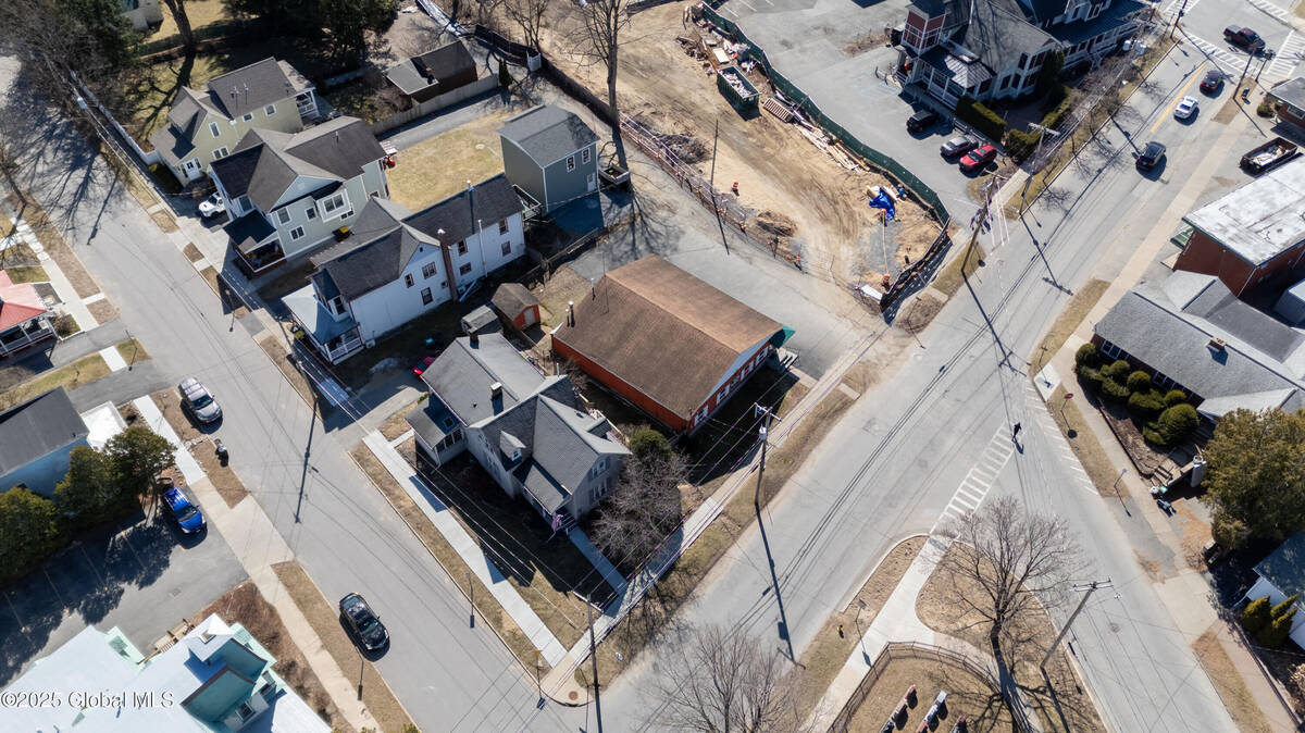 #9 photo, 48 Lincoln Avenue, Saratoga Springs , NY 12866