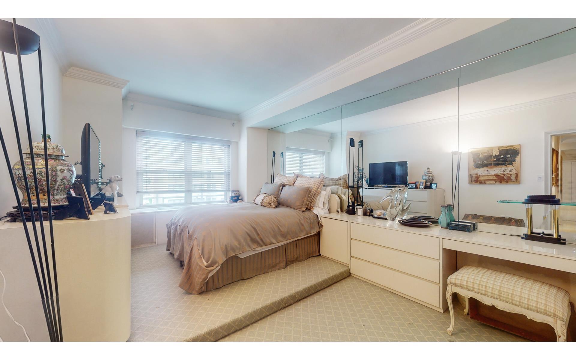 #14 photo, 360 E 72ND Street, マンハッタン Lenox Hill , NY 10021