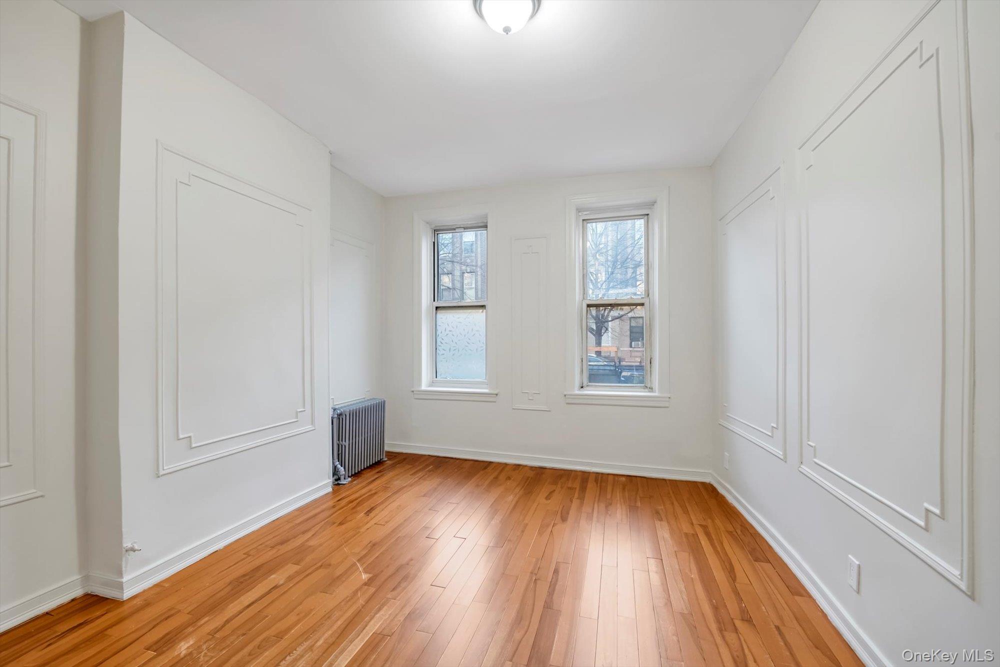 #11 photo, 71-11 67th Place, Glendale , NY 11385