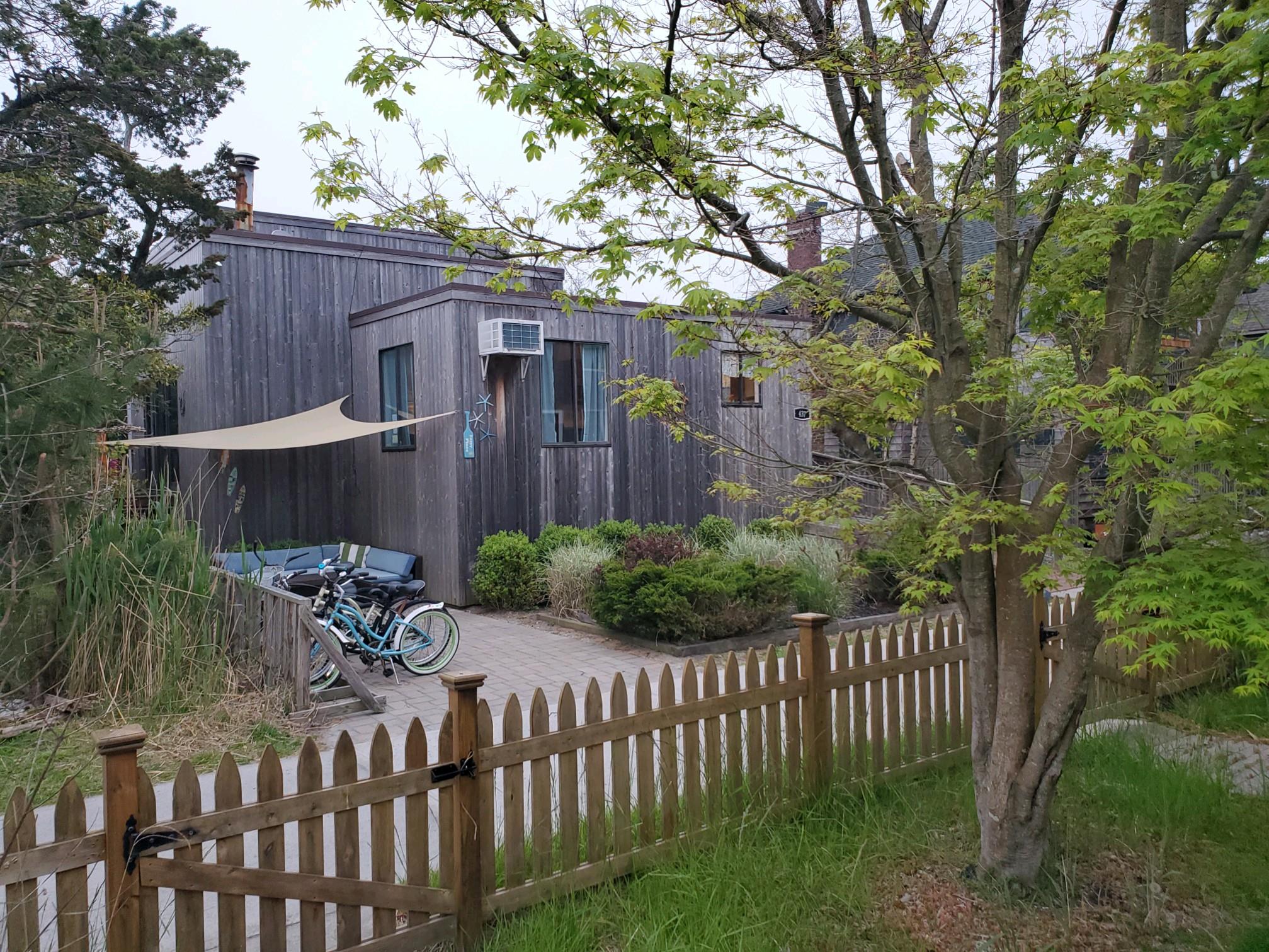 #2 photo, 437 Dehnhoff Walk, Ocean Beach , NY 11770