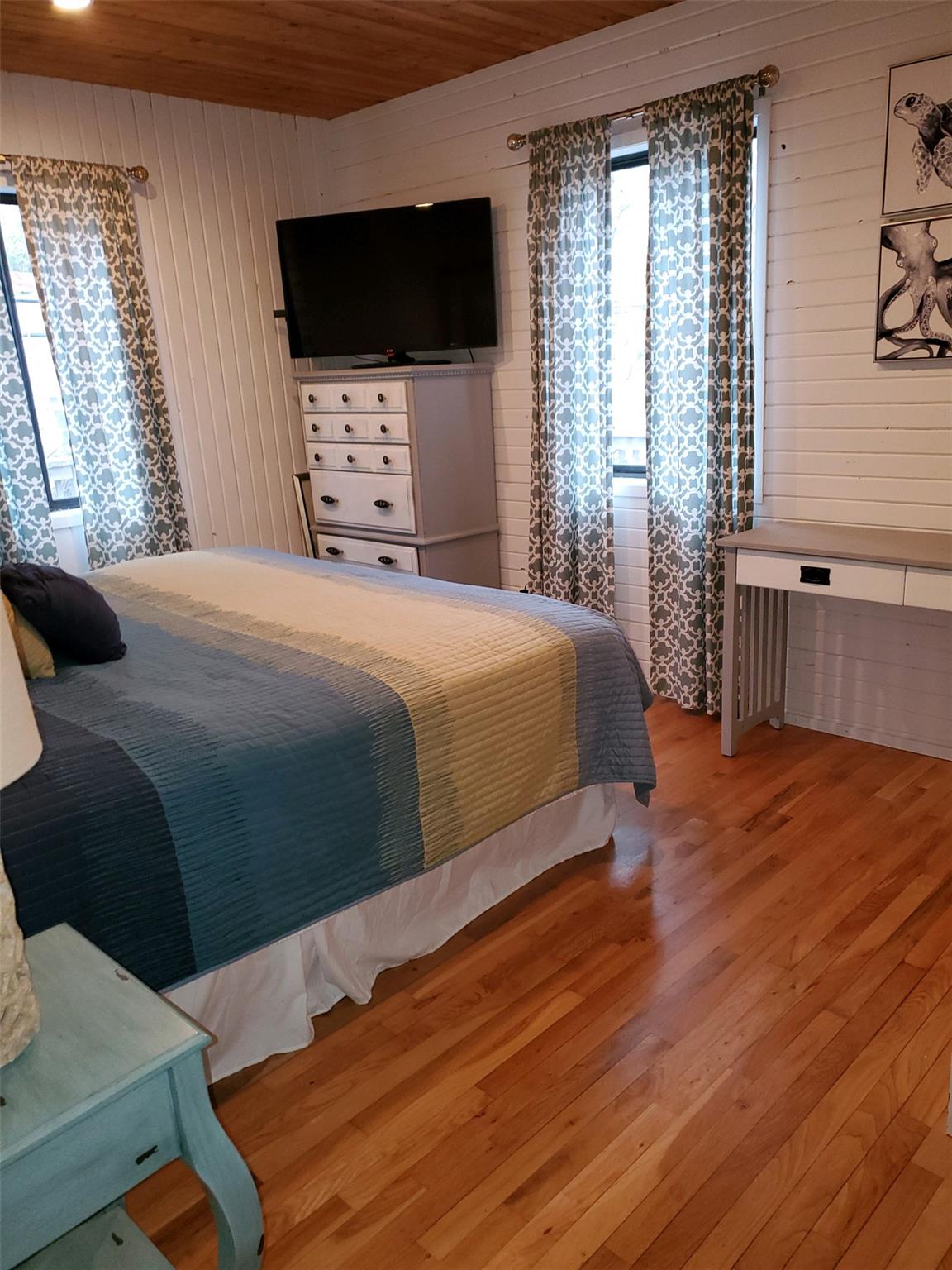 #6 photo, 437 Dehnhoff Walk, Ocean Beach , NY 11770