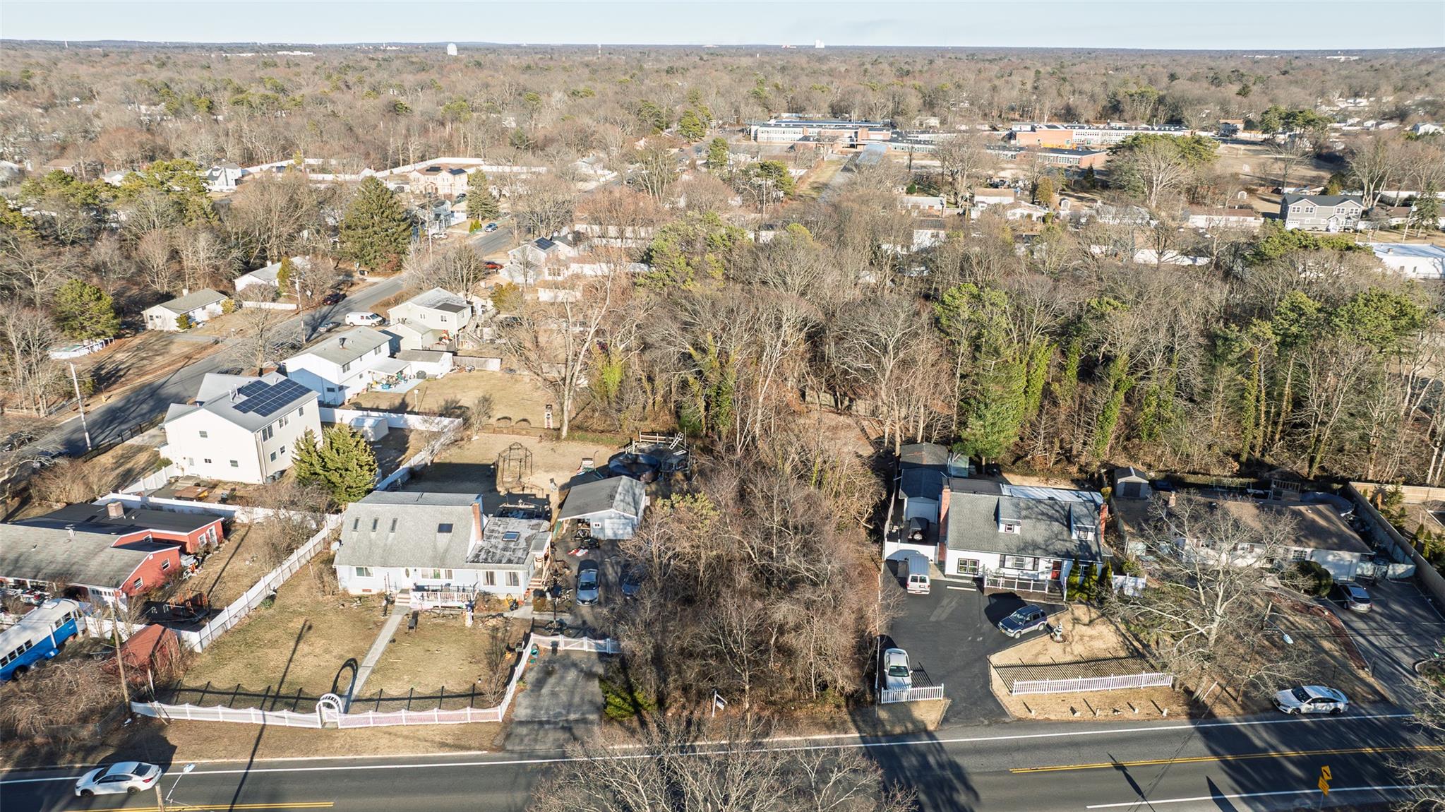 #5 photo, Howells Road, サフォーク郡 Bay Shore , NY 11706