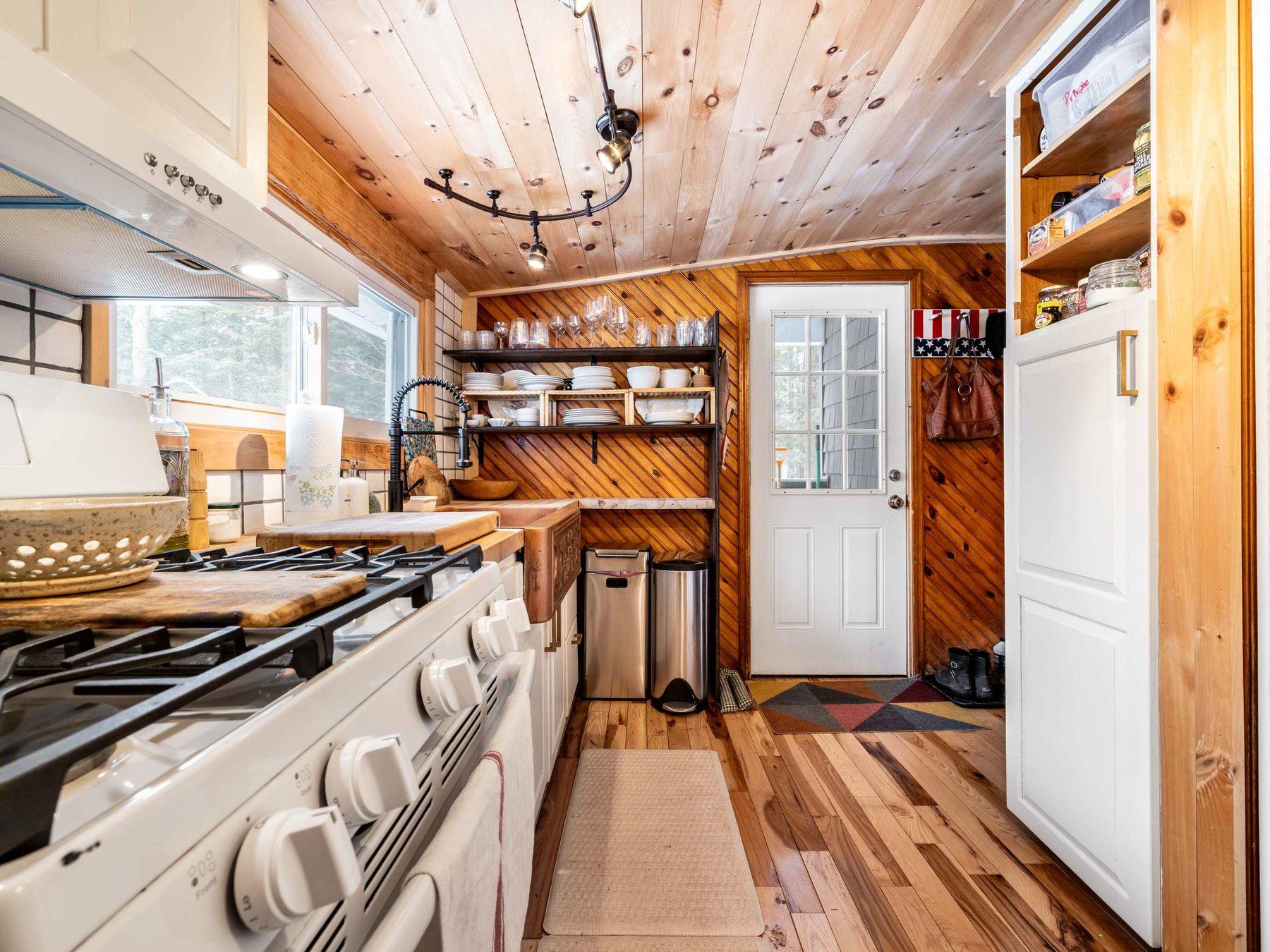 #12 photo, 1232 Route 990 V, Gilboa , NY 12076