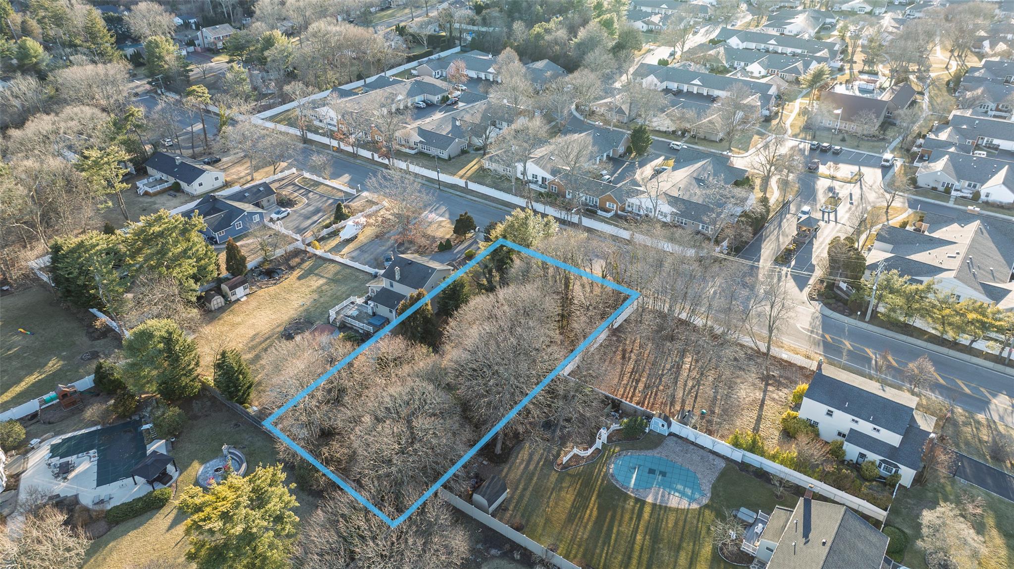 #19 photo, Lincoln Avenue, 东长岛 Sayville , NY 11782