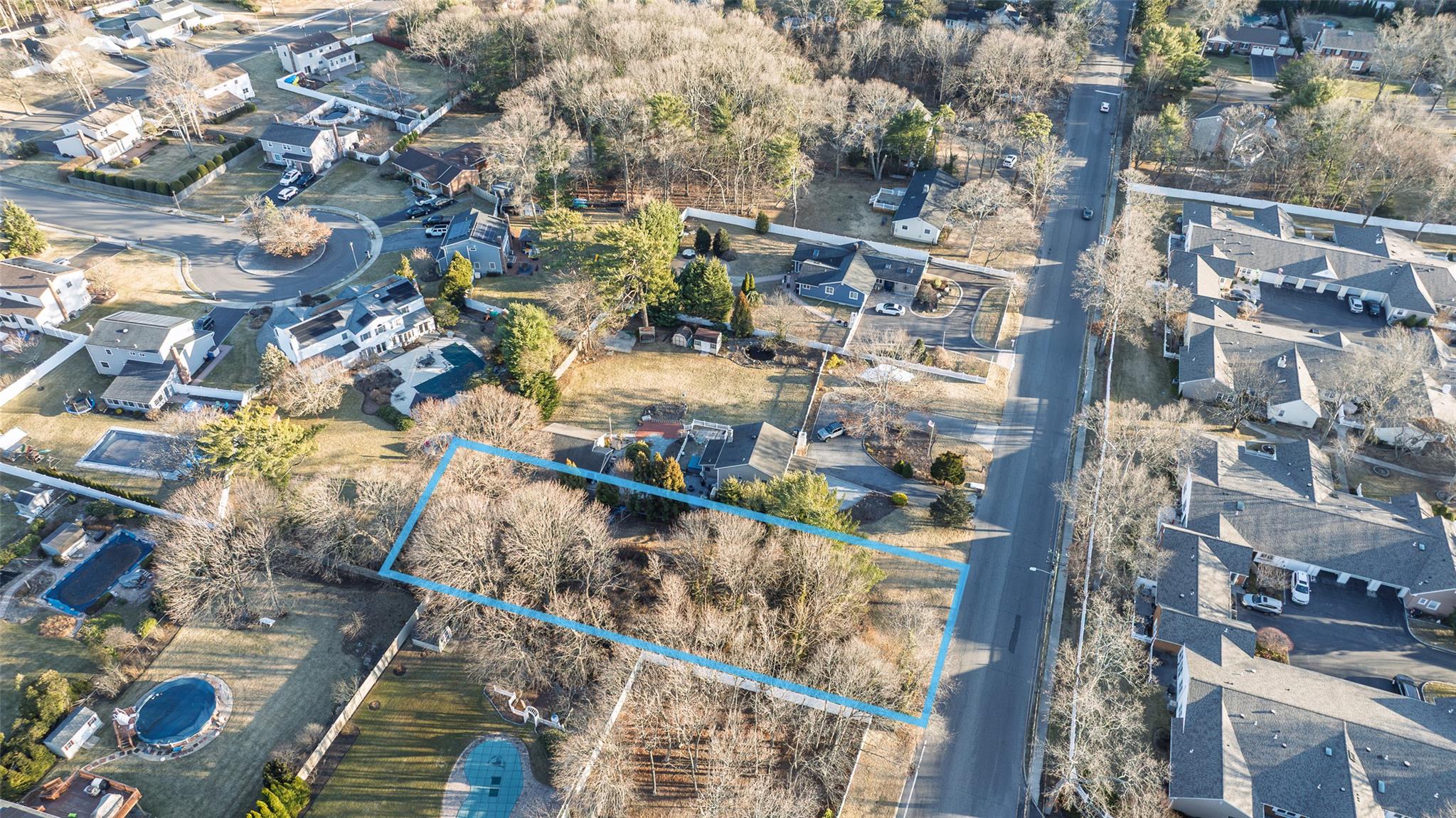 #4 photo, Lincoln Avenue, 东长岛 Sayville , NY 11782