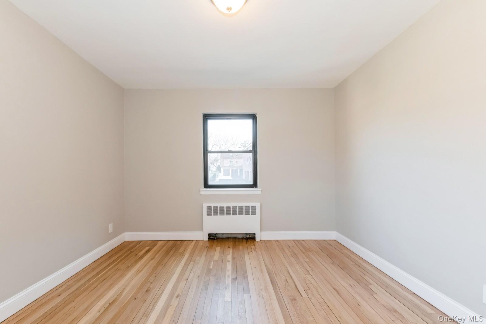 #14 photo, 74-67 220th Street, Oakland Gardens , NY 11364