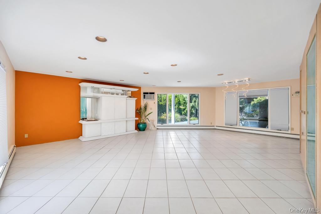 #8 photo, 20 Northern Parkway, Plainview , NY 11803