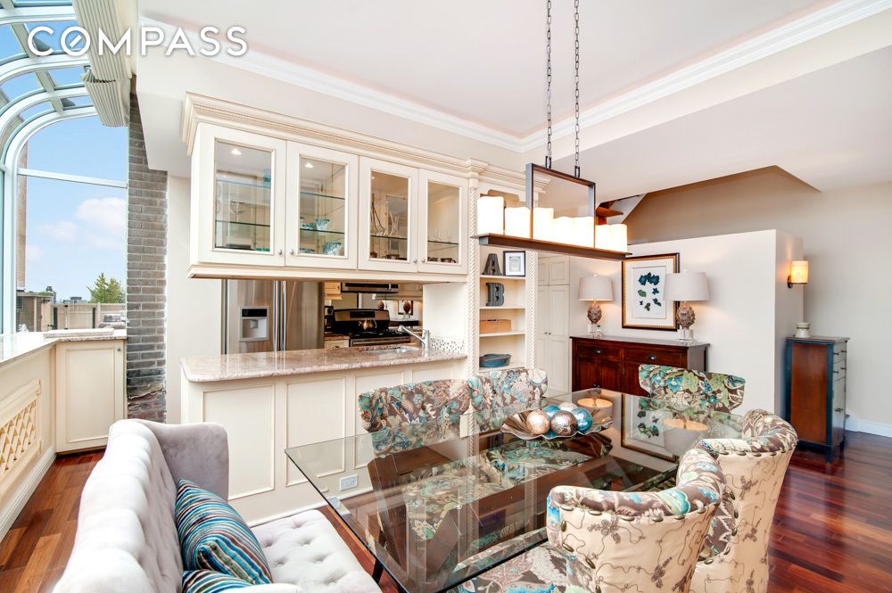 #3 photo, 310 E 46th Street, マンハッタン Midtown East , NY 10017