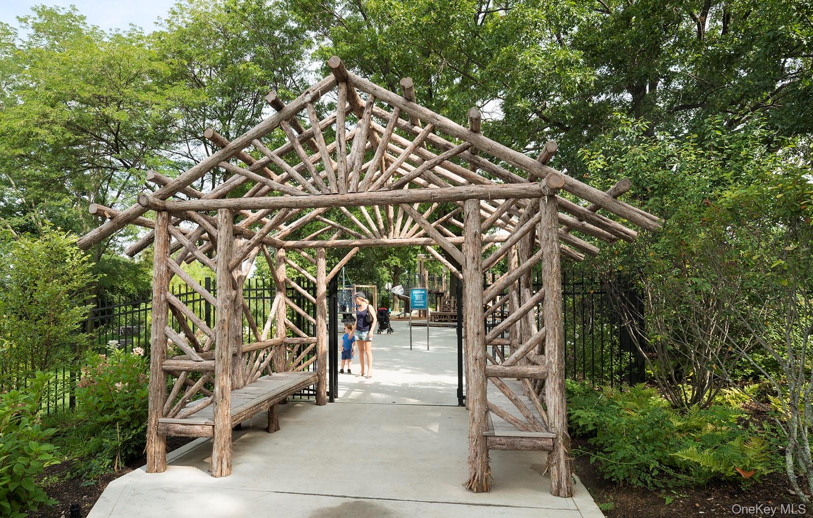 #10 photo, 5700 Arlington Avenue, ブロンクス区 Bronx , NY 10471