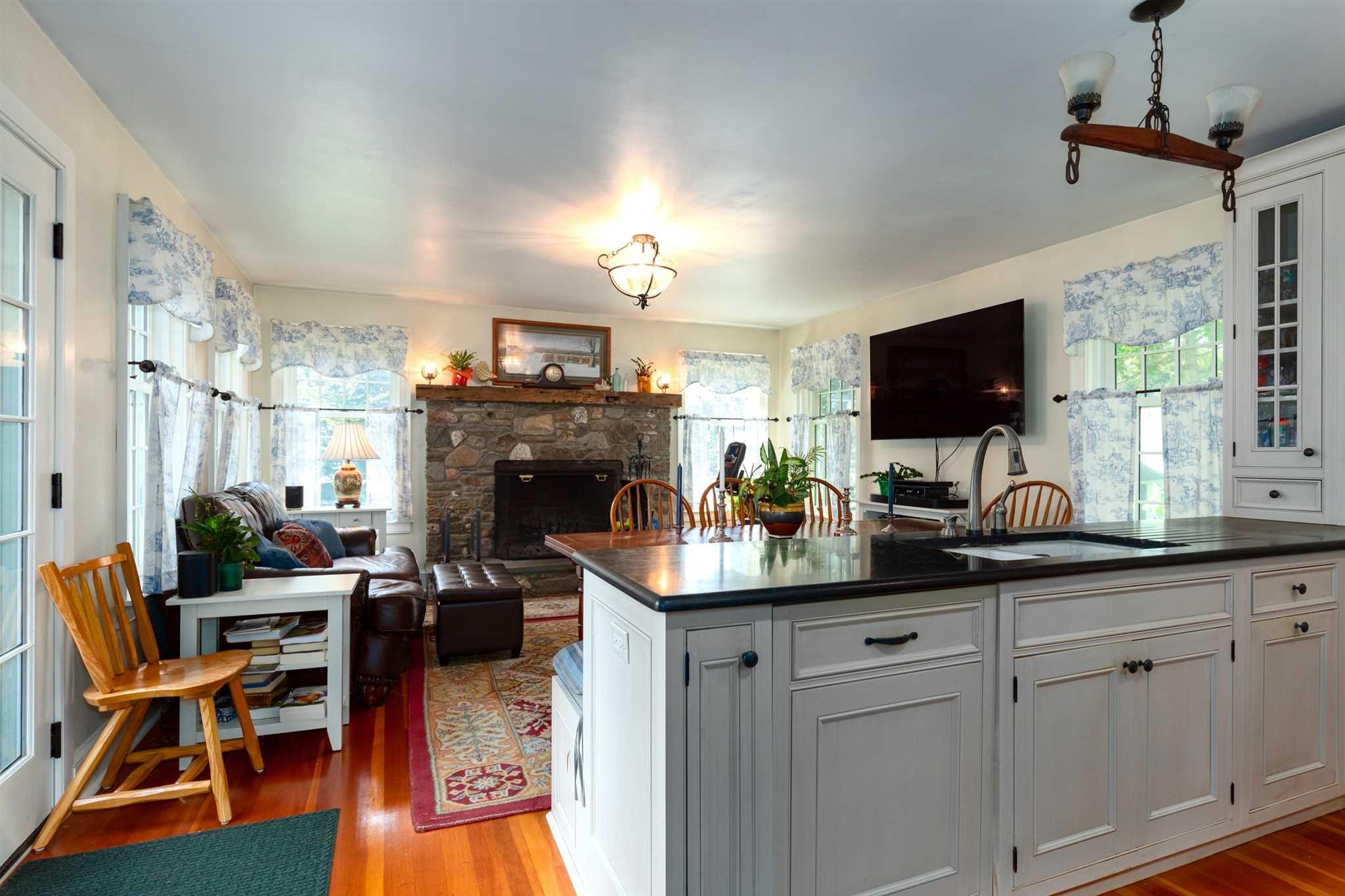 #6 photo, 1598 Jackson Corners Road, Red Hook , NY 12571