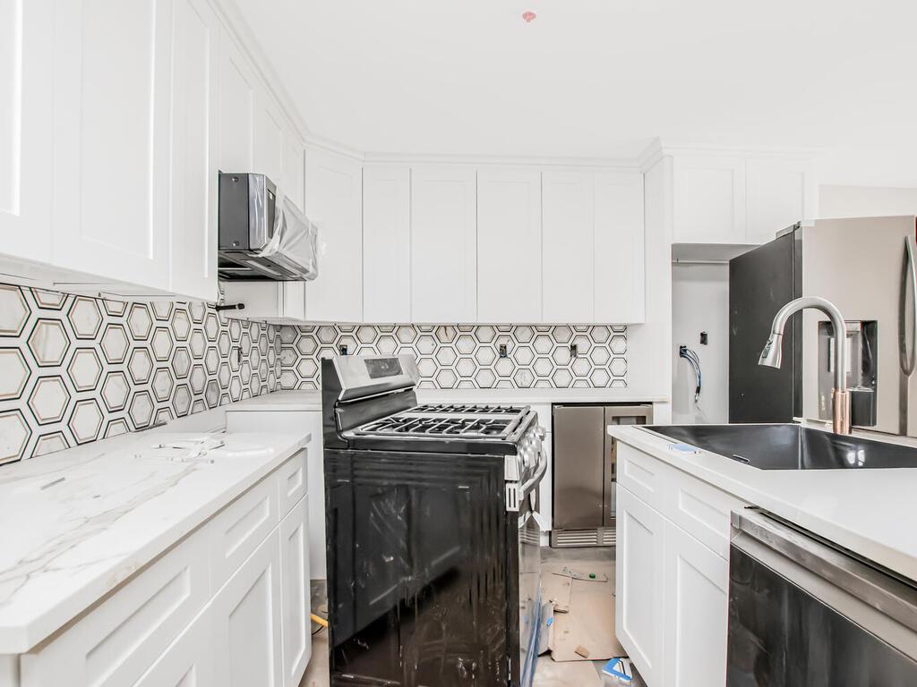 #5 photo, 65 W 2nd Street, Mount Vernon , NY 10550