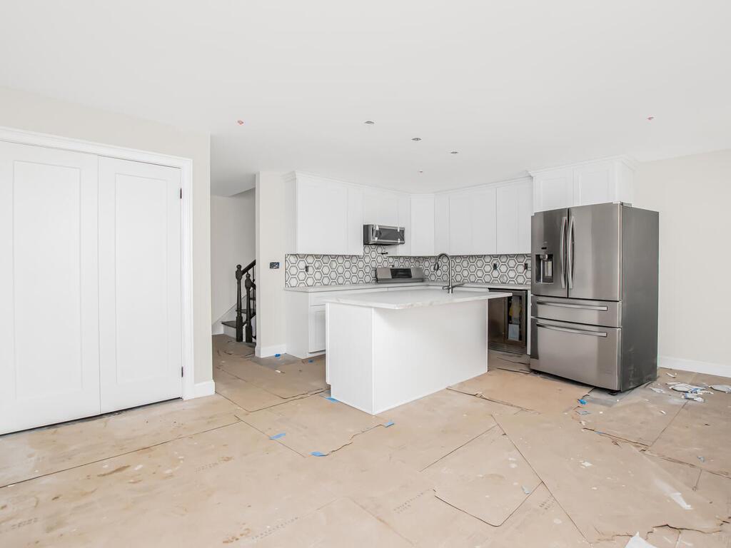 #3 photo, 65 W 2nd Street, Mount Vernon , NY 10550