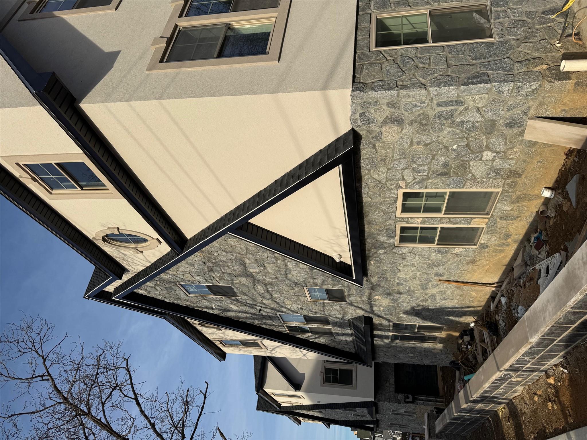 #4 photo, 65 W 2nd Street, Mount Vernon , NY 10550