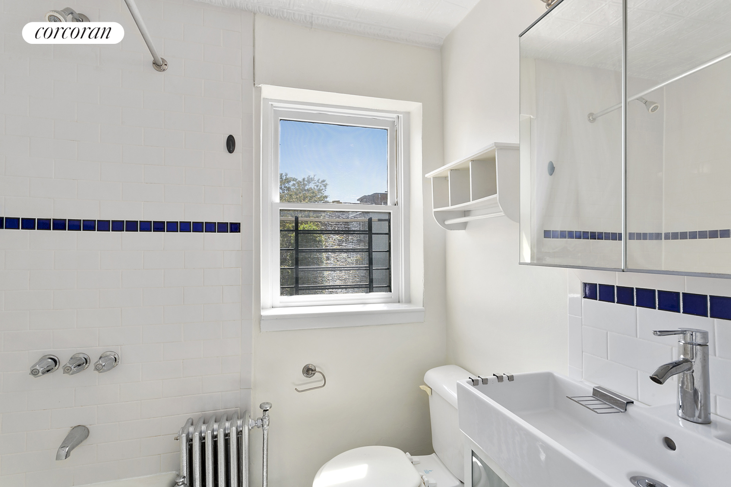 #14 photo, 124 KANE Street, ブルックリン区 Cobble Hill , NY 11231