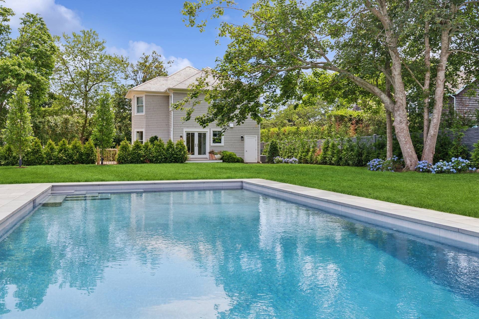 #6 photo, 105 Willow Street, サフォーク郡 Southampton , NY 11968