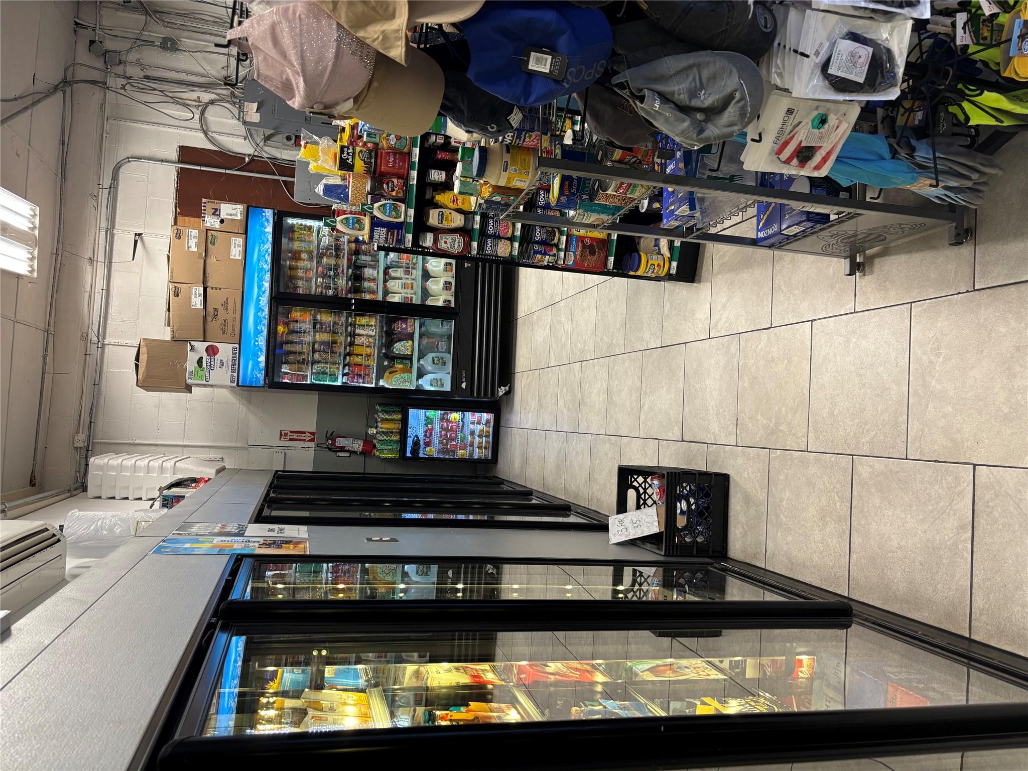 #11 photo, 433 Violet Avenue, Poughkeepsie , NY 12601