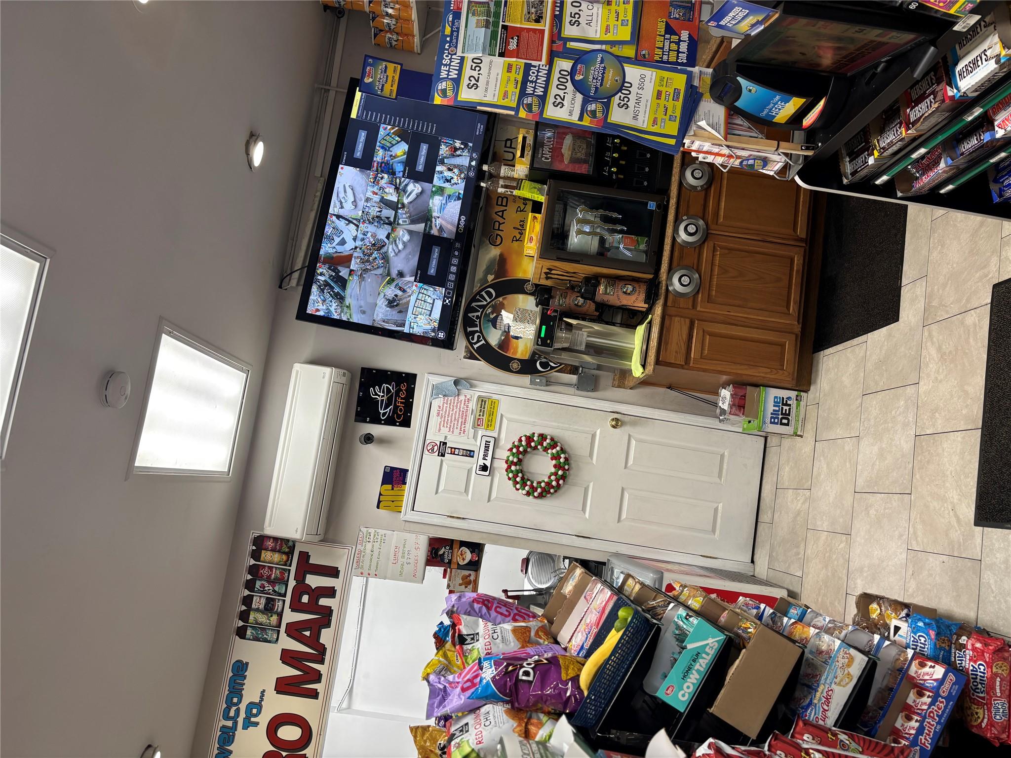 #12 photo, 433 Violet Avenue, Poughkeepsie , NY 12601