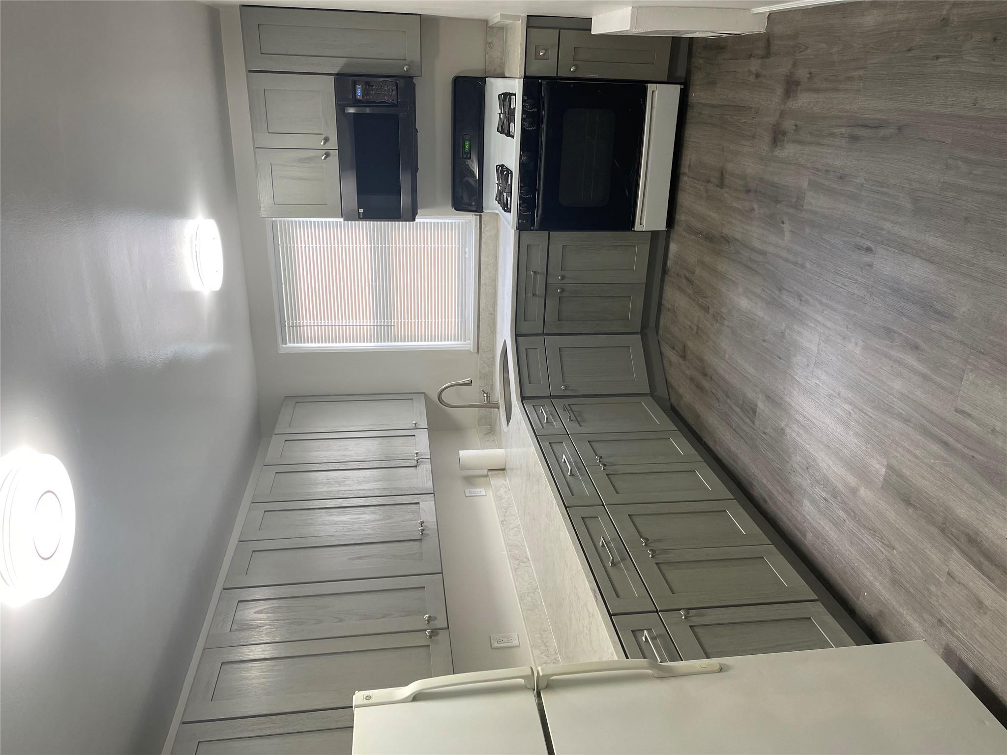 #2 photo, 4014 191st Street, クイーンズ区 Flushing , NY 11358