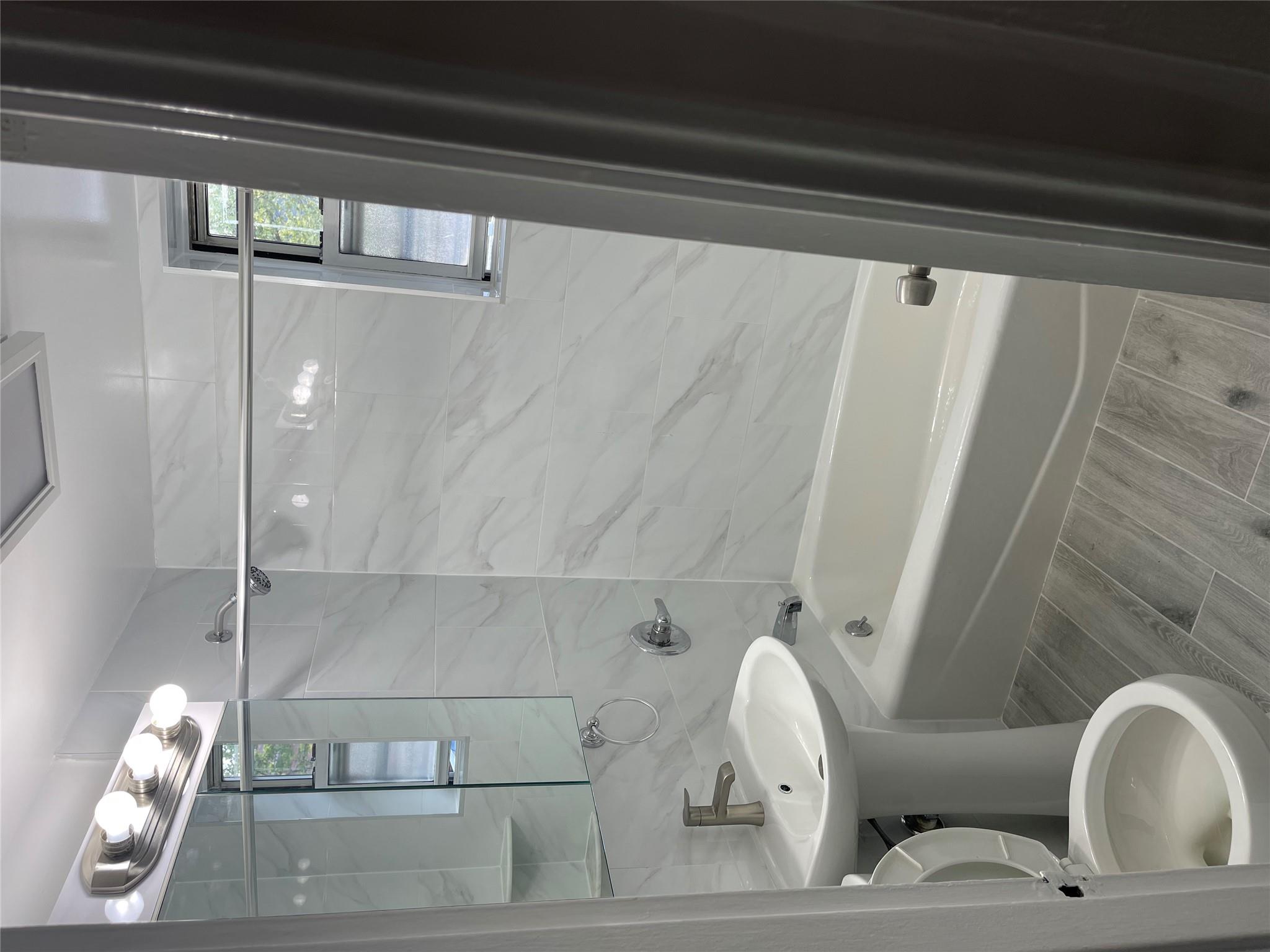 #3 photo, 4014 191st Street, クイーンズ区 Flushing , NY 11358