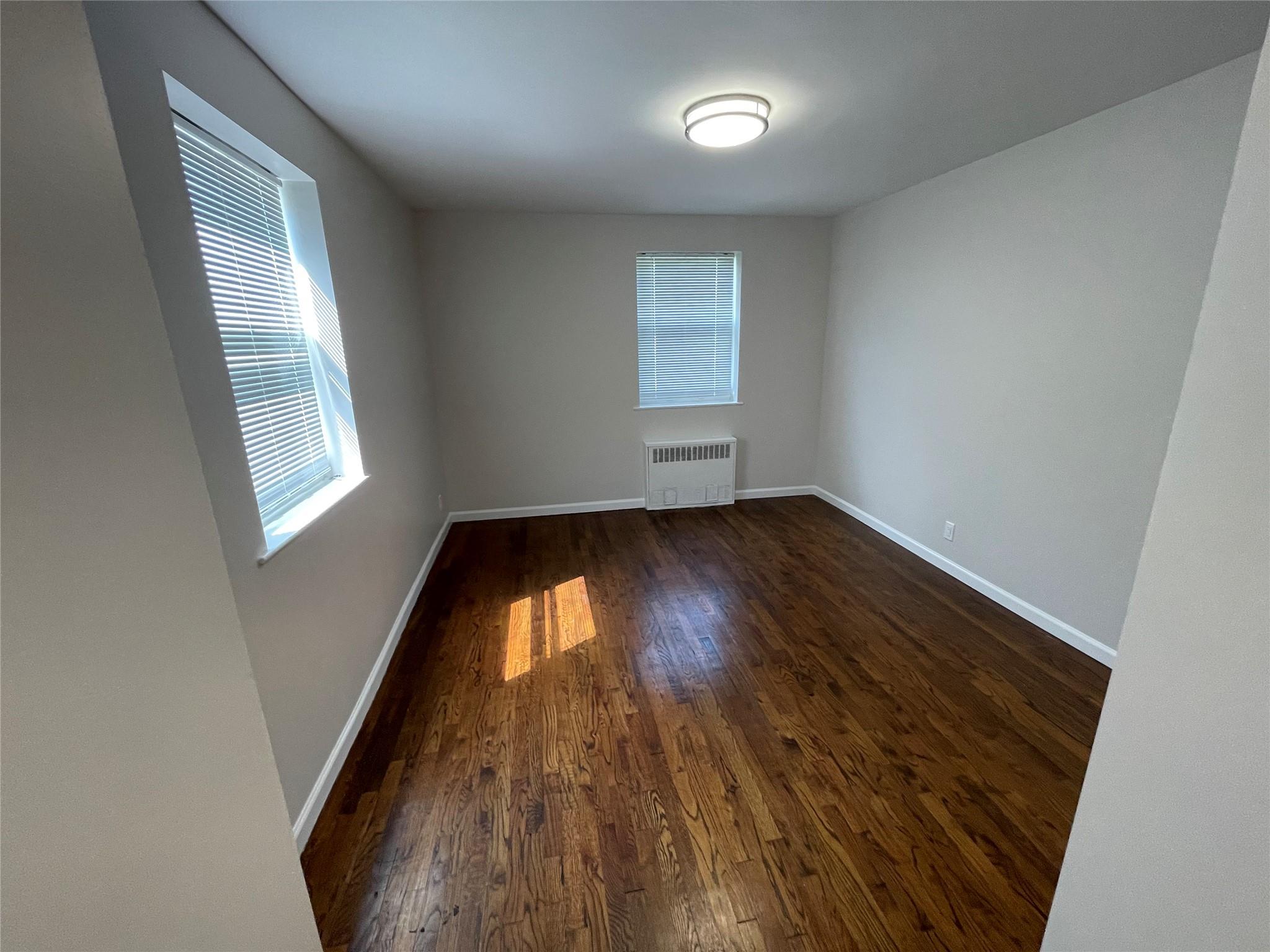 #7 photo, 4014 191st Street, クイーンズ区 Flushing , NY 11358