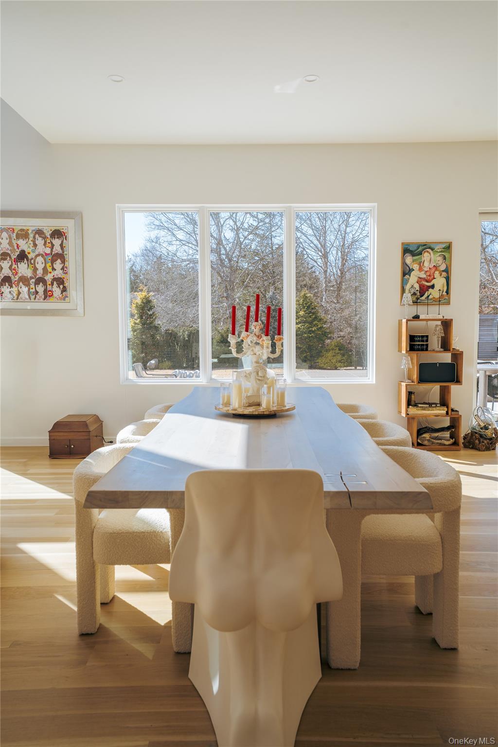 #12 photo, 233 N Magee Street, サフォーク郡 Southampton , NY 11968