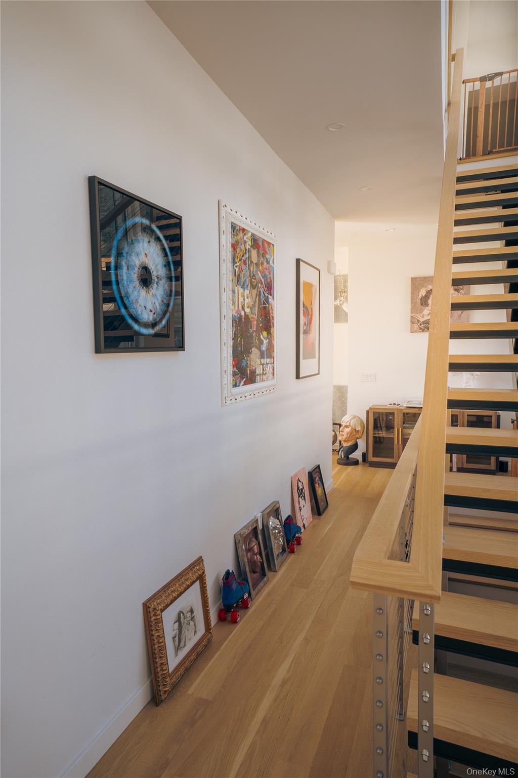 #15 photo, 233 N Magee Street, サフォーク郡 Southampton , NY 11968