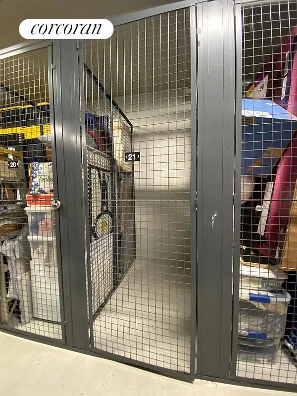 #12 photo, 21-45 44TH Drive, クイーンズ区 Long Island City , NY 11101