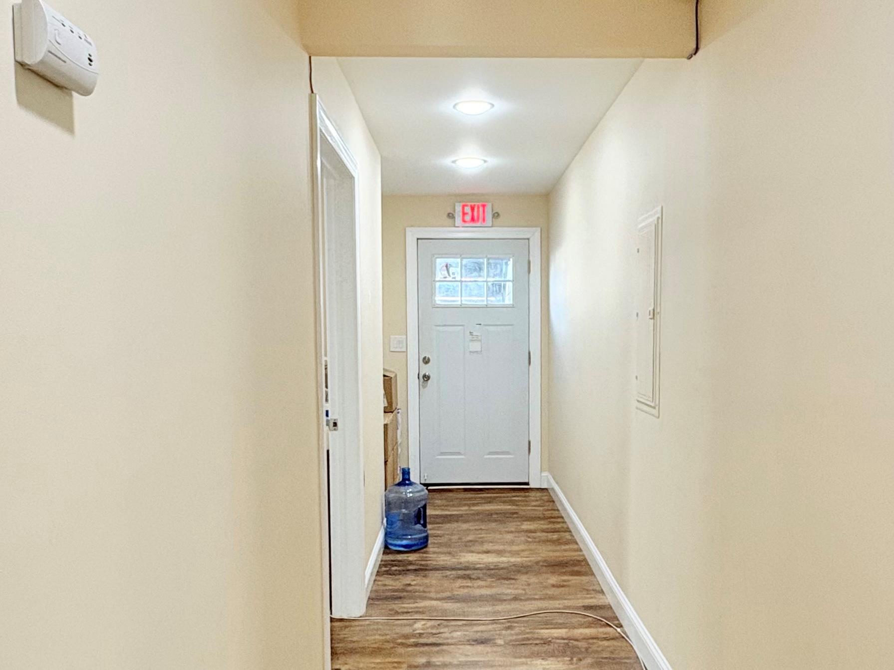 #3 photo, 157 Medford Avenue, サフォーク郡 Patchogue , NY 11772