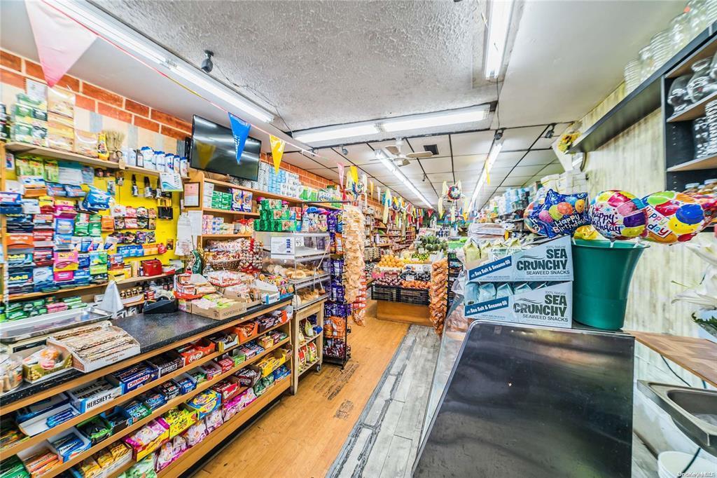 #4 photo, 85-05 Jamaica Avenue, クイーンズ区 Woodhaven , NY 11421