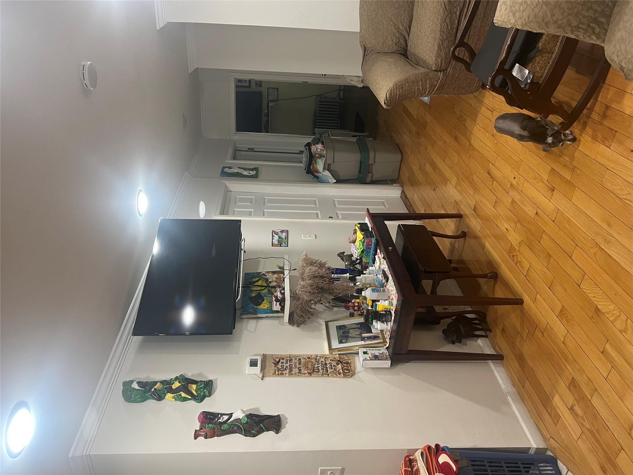 #7 photo, 303 Beach 84th Street, クイーンズ区 Rockaway Beach , NY 11693