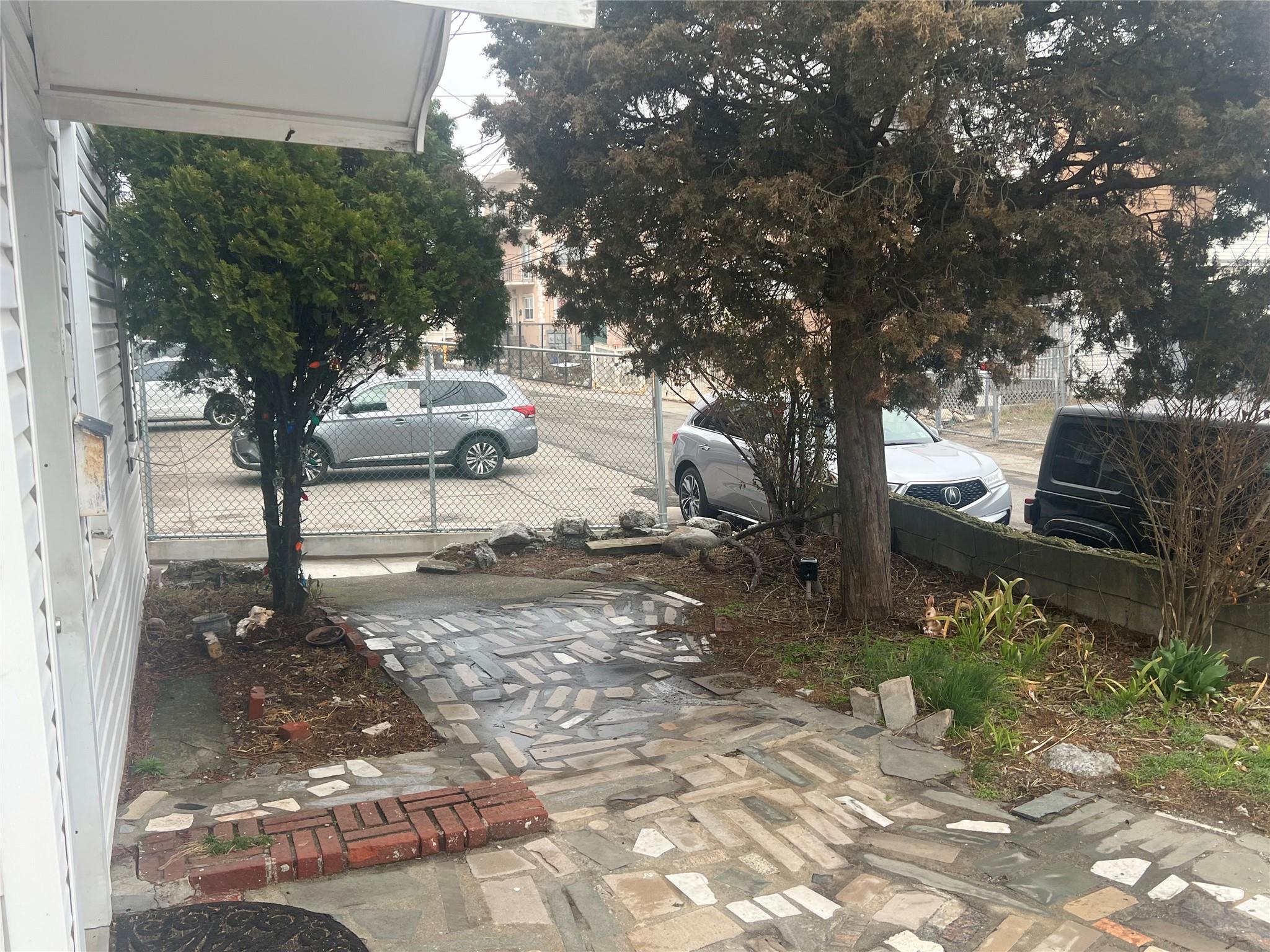 #9 photo, 303 Beach 84th Street, クイーンズ区 Rockaway Beach , NY 11693