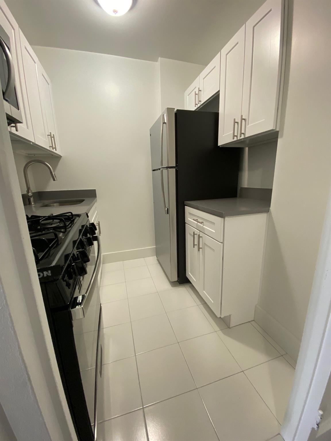 #3 photo, 39-60 54 Street, クイーンズ区 Woodside , NY 11377