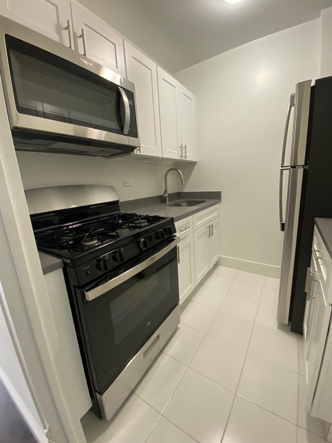 #4 photo, 39-60 54 Street, クイーンズ区 Woodside , NY 11377