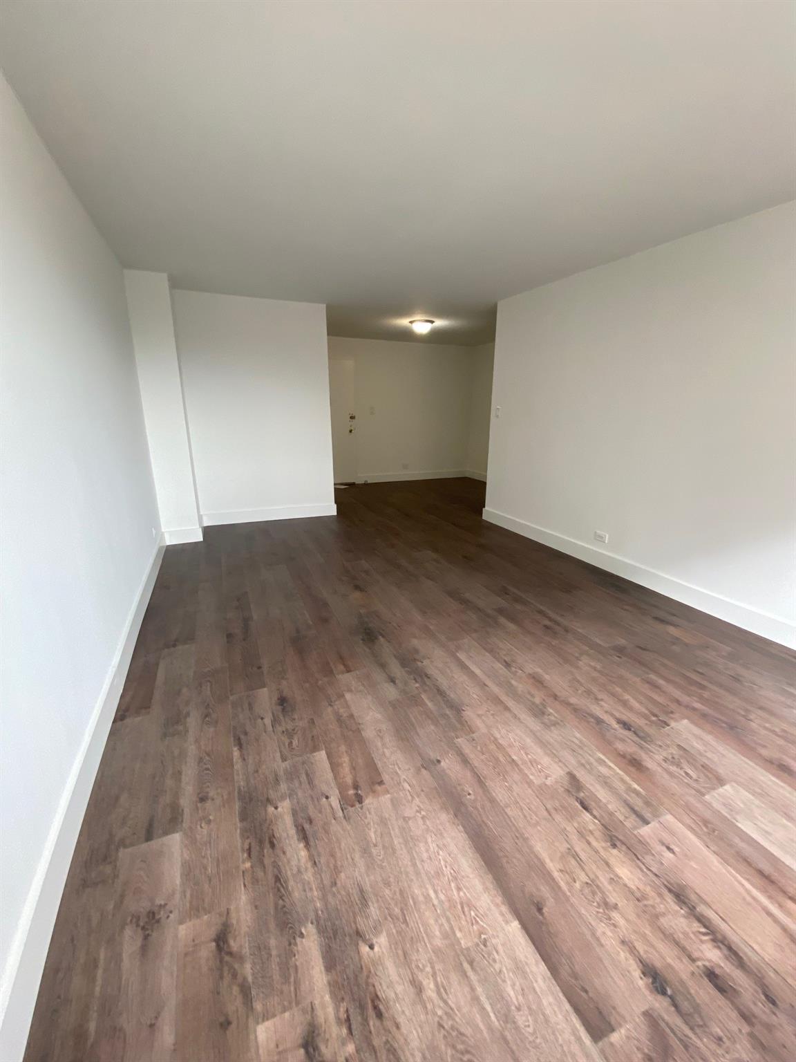 #6 photo, 39-60 54 Street, クイーンズ区 Woodside , NY 11377