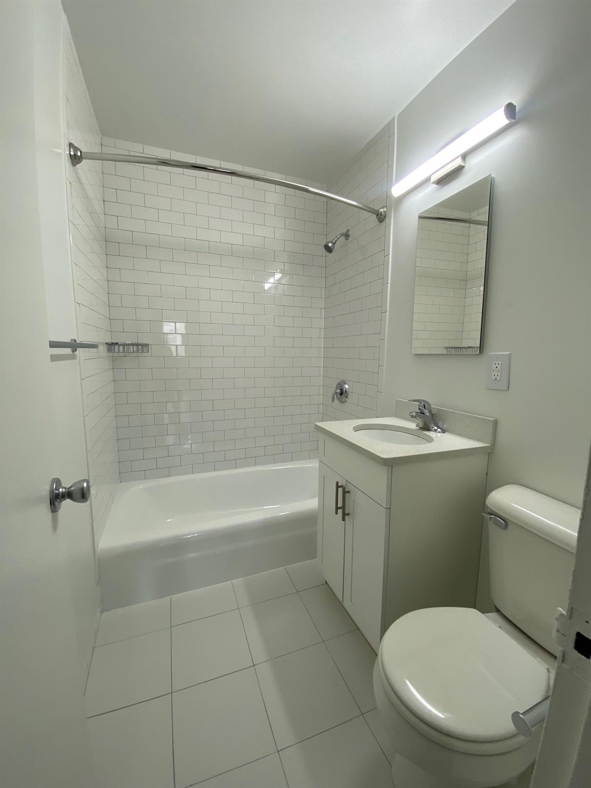 #8 photo, 39-60 54 Street, クイーンズ区 Woodside , NY 11377