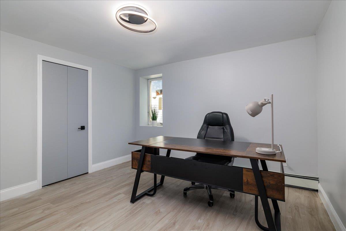 #19 photo, 3715 Hortons Lane, サフォーク郡 Southold , NY 11971