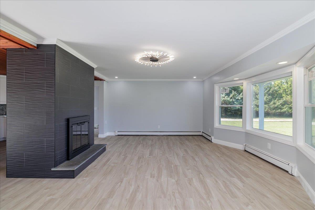 #8 photo, 3715 Hortons Lane, サフォーク郡 Southold , NY 11971