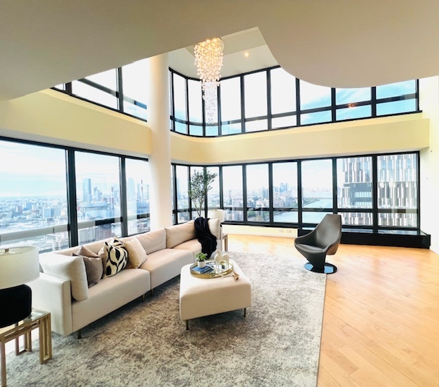 #3 photo, 530 E 76th Street, マンハッタン Upper East Side , NY 10021