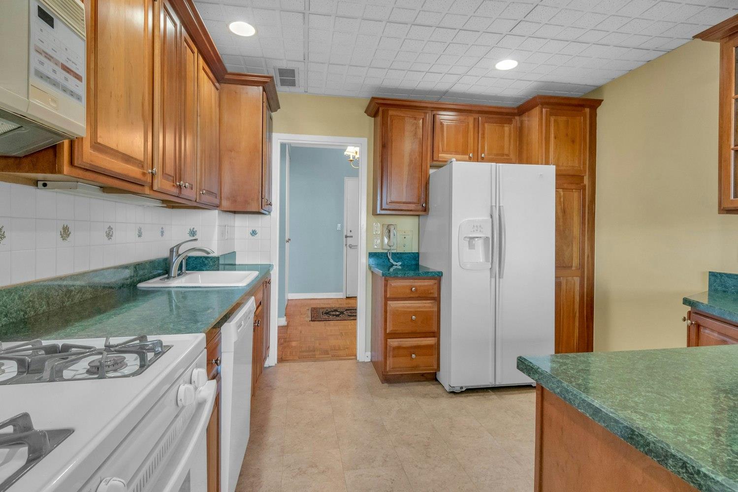 #8 photo, 16-1 Rockledge Avenue, Ossining , NY 10562