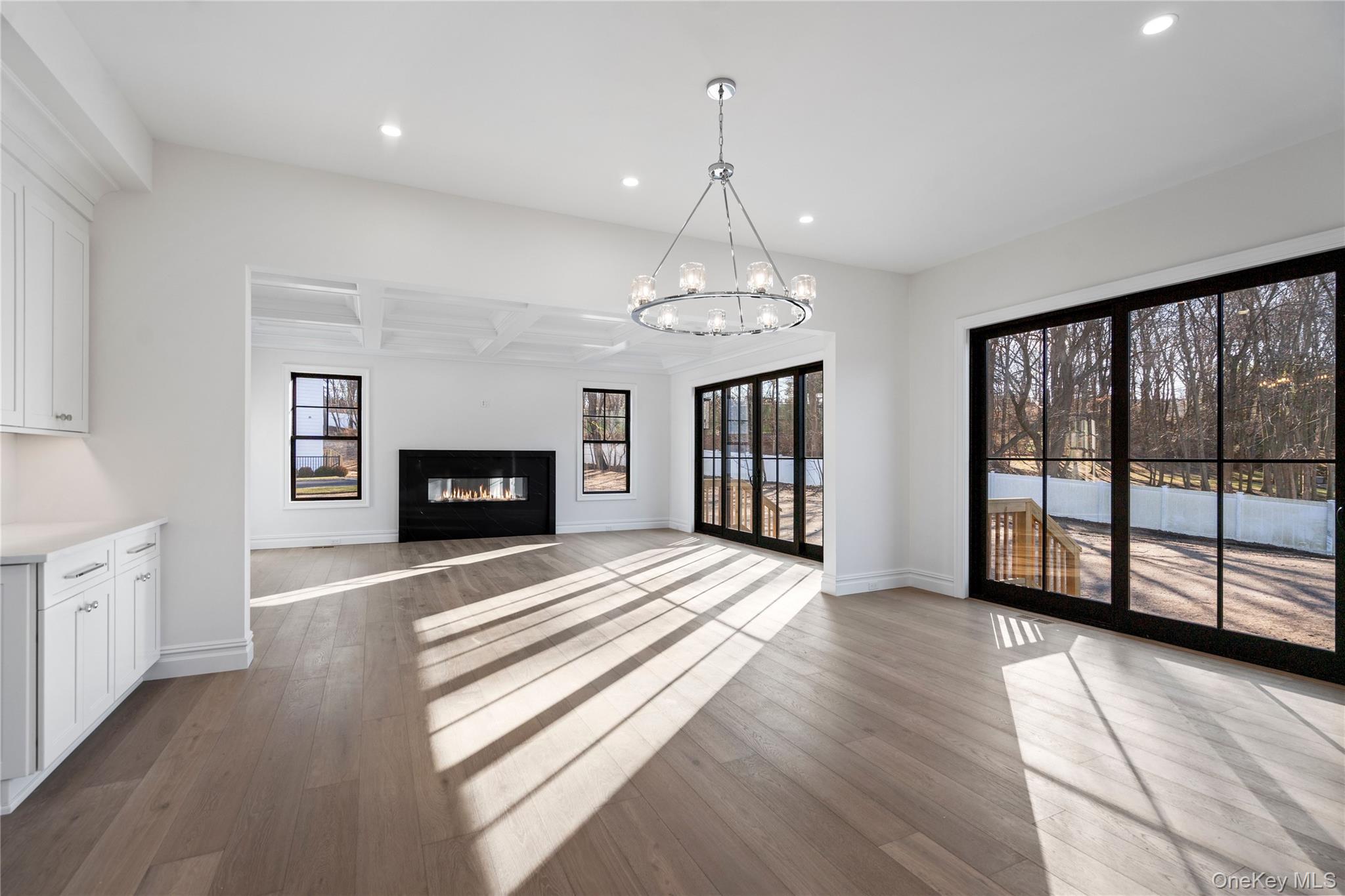 #11 photo, 30 Main Parkway, Plainview , NY 11803