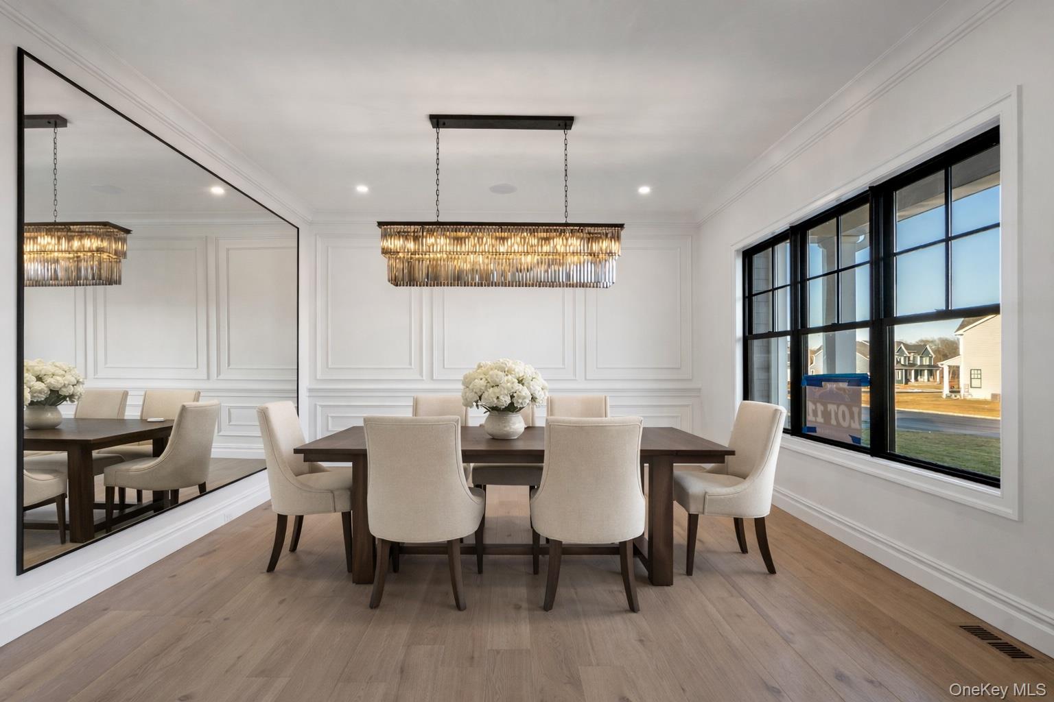 #4 photo, 30 Main Parkway, Plainview , NY 11803