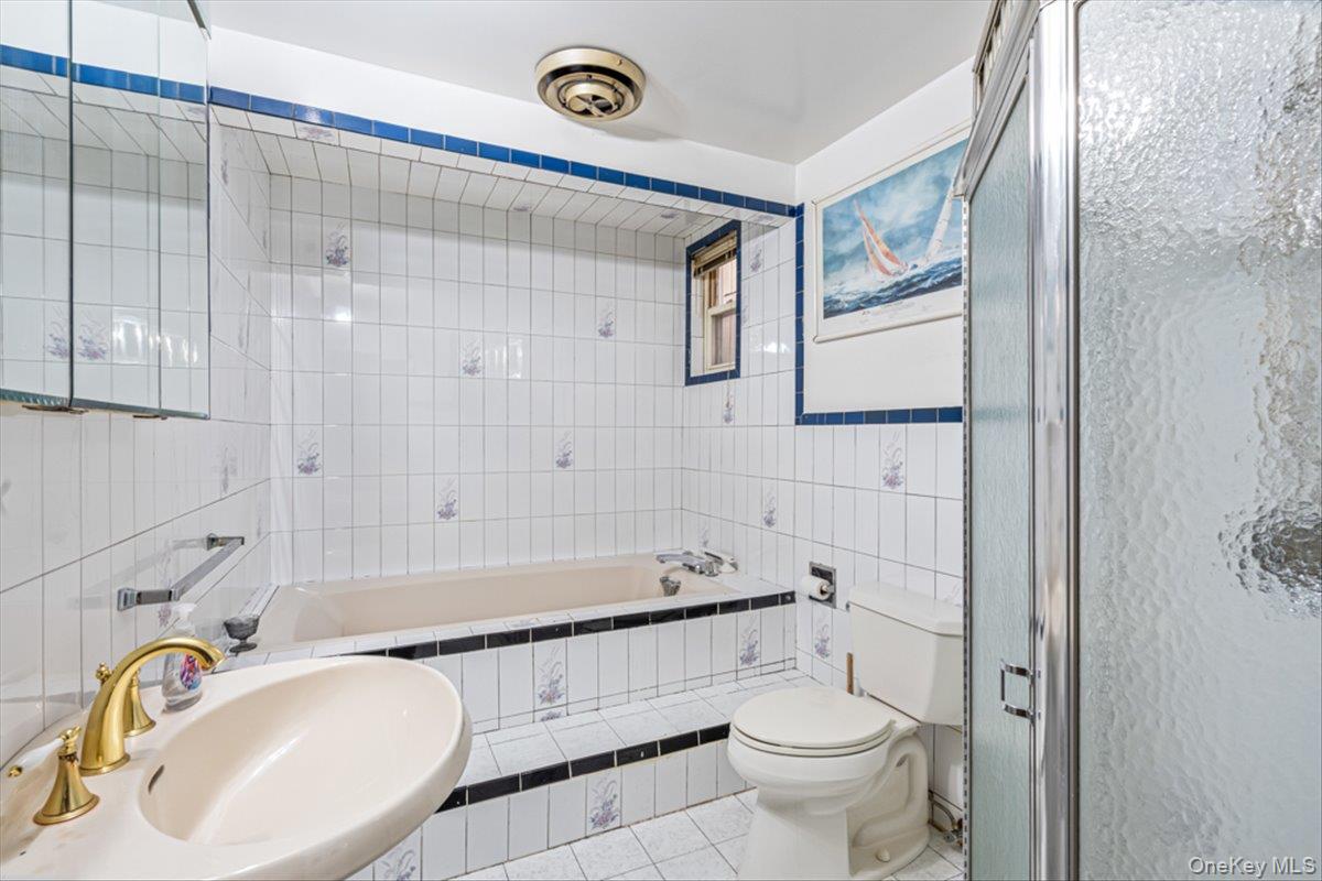 #7 photo, 83-18 Parsons Boulevard, クイーンズ区 Jamaica , NY 11431