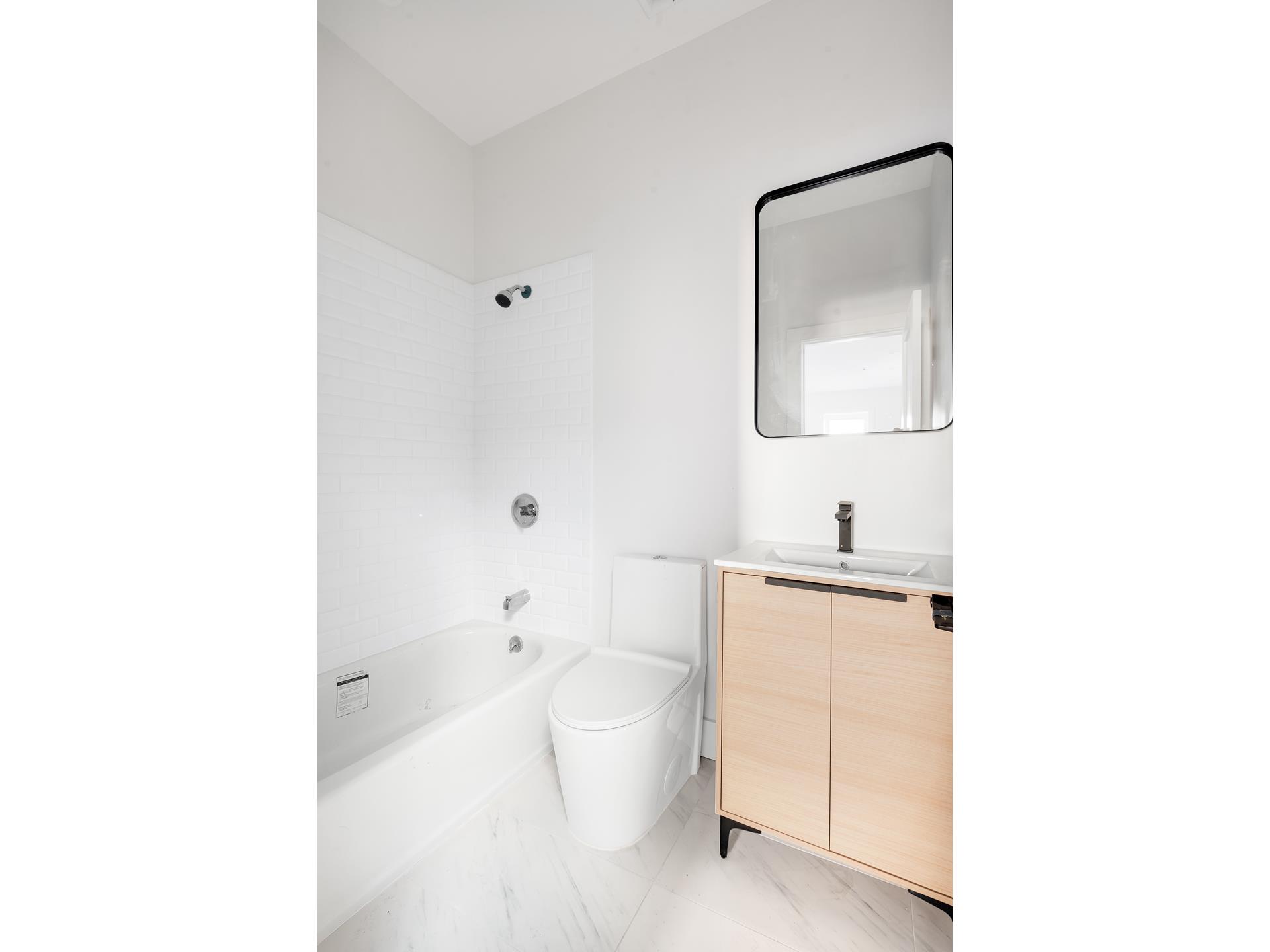 #12 photo, 1074 NOSTRAND Avenue, ブルックリン区 Prospect Lefferts G , NY 11225