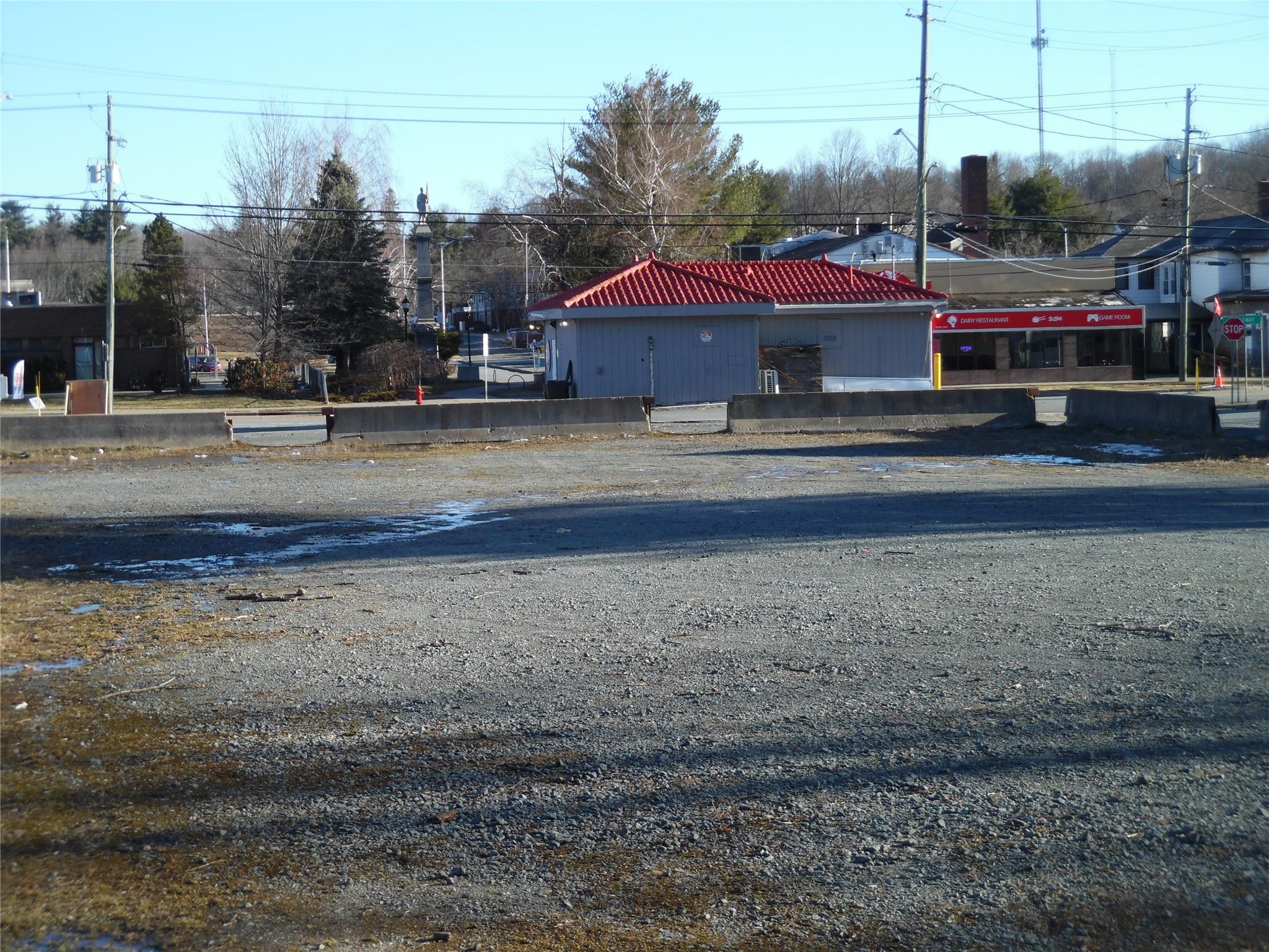 #10 photo, 515 Broadway, Monticello , NY 12701