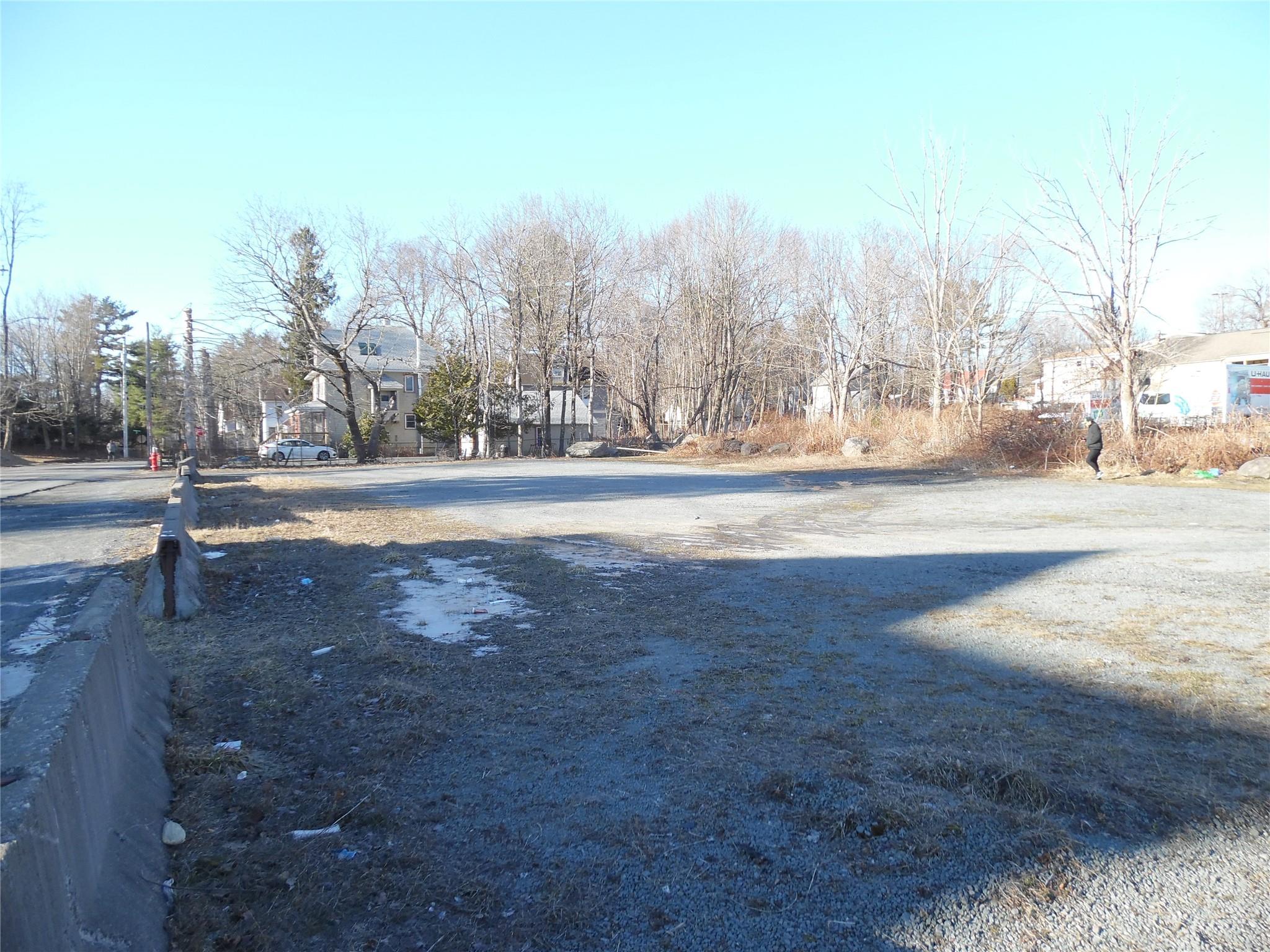 #8 photo, 515 Broadway, Monticello , NY 12701