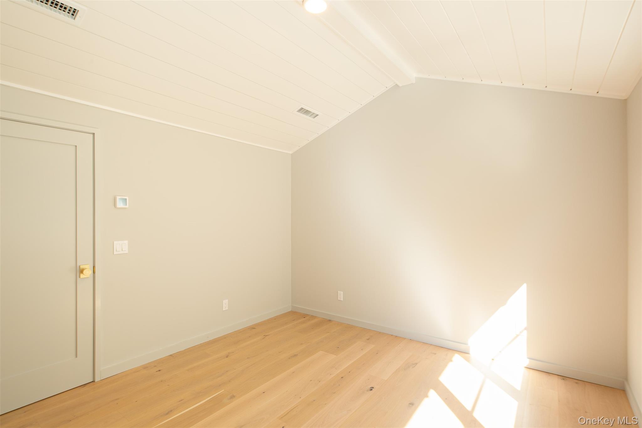 #14 photo, 195 Little Fresh Pond Road, サフォーク郡 Southampton , NY 11968