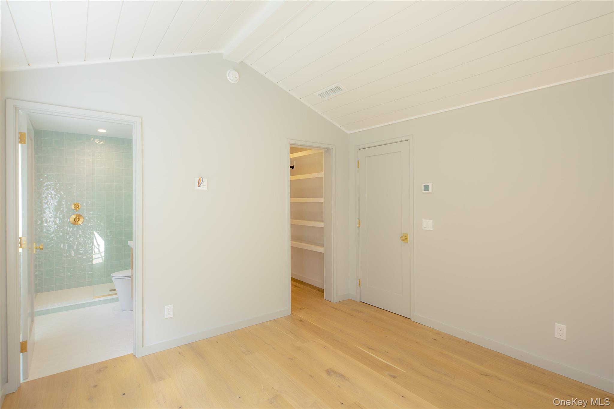 #17 photo, 195 Little Fresh Pond Road, サフォーク郡 Southampton , NY 11968