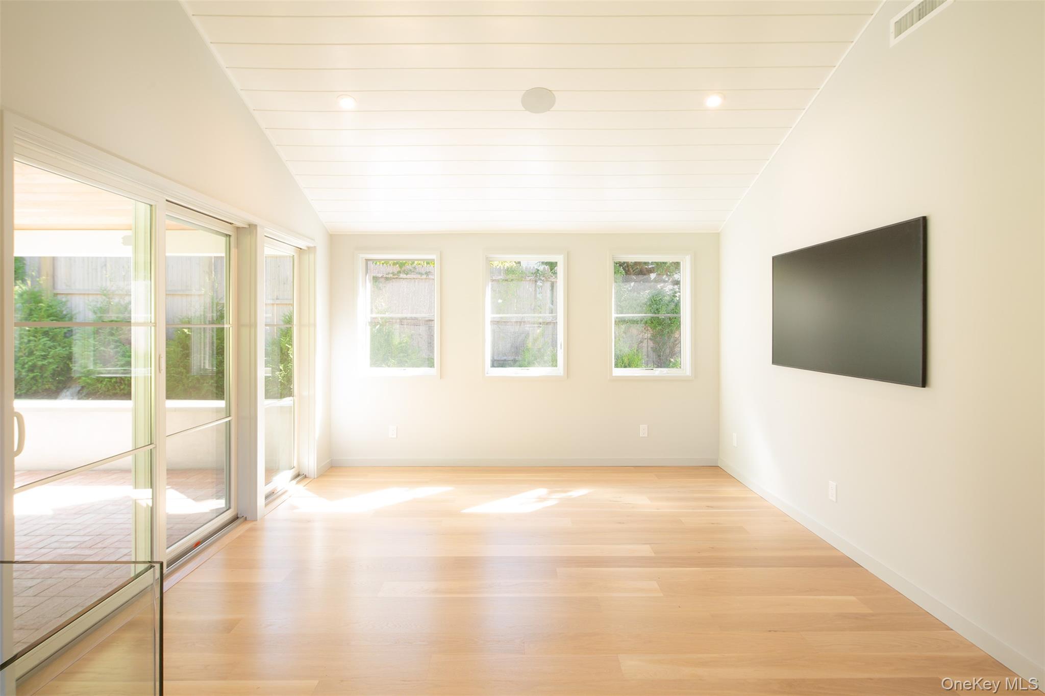 #20 photo, 195 Little Fresh Pond Road, サフォーク郡 Southampton , NY 11968